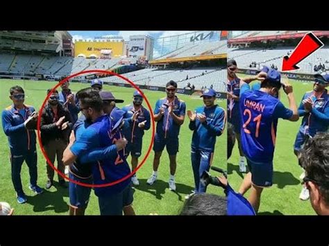 Umran Malik Gets Emotional As Indian Bowling Coach Handed Over Umran