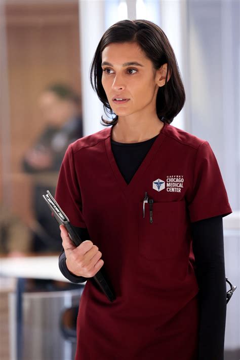 Chicago Med First Look At Sophia Ali As Impulsive New Doc Causing