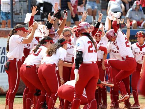 How Oklahoma Texas Earned Showdown In Women’s College World Series Championship Series The