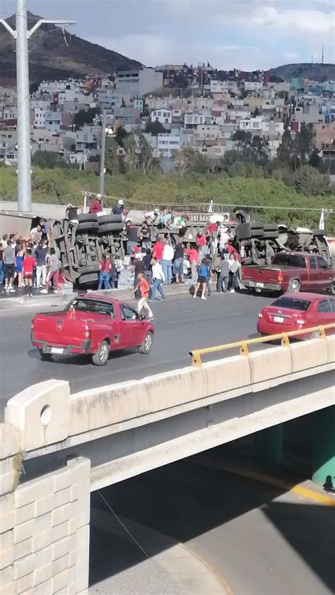 Zacatecas Al Minuto On Twitter Trailer De Cerveza Accidentado