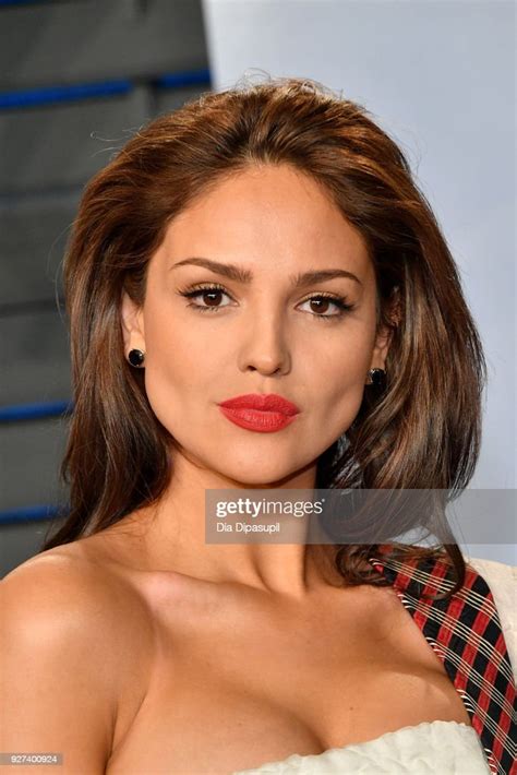 Eiza González Attends The 2018 Vanity Fair Oscar Party Hosted By