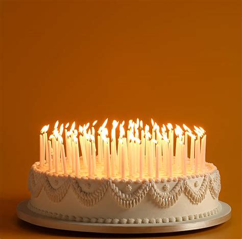 15 Easy Birthday Cake With Lots Of Candles Easy Recipes To Make At Home