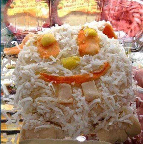 25 Hilarious Cake Fails You Have To See To Believe