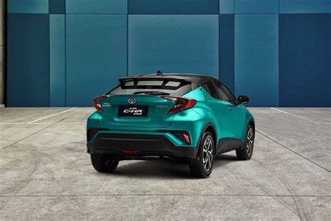 Toyota Chr Hybrid Colors Pick From Color Options Oto