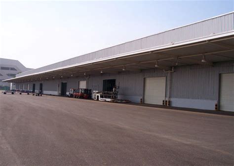 Prefabricated Steel Warehouse Structure Construction For Logistics