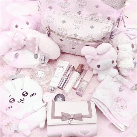 Gyaru Fashion Harajuku Fashion Kawaii Fashion What S In My Purse