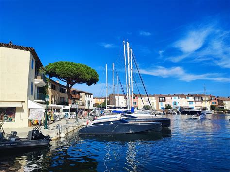 Les Vadrouilleurs On Twitter Port Grimaud La Petite Venise Du Sud