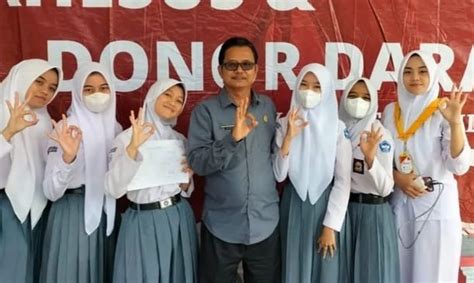 Aplikasi Tanda Tangan Elektronik Bermasalah Kenaikan Gaji Guru Berkala