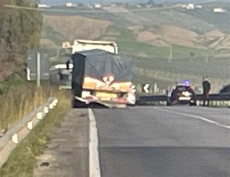 Montallegro Incidente Stradale Stamattina Sulla Ss Ripost