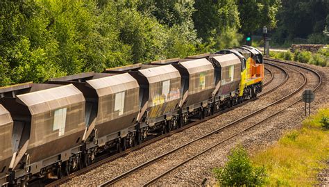 70817 Colas Railfreight Class 708 No 70817 Passes Clay Cr Flickr