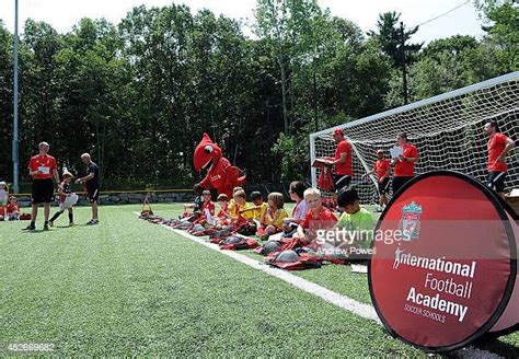 Ian Rush Liverpool Fc Ambassador Photos And Premium High Res Pictures Getty Images