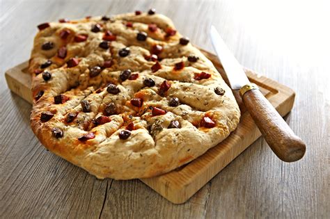 Fougasse Olives Et Chorizo R Gal