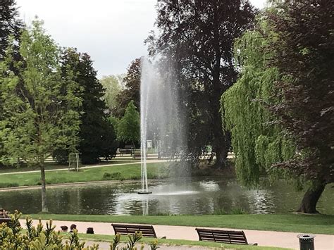 Myriam CAU on Twitter Présentement Au Parc Barbieux Strasbourgeois