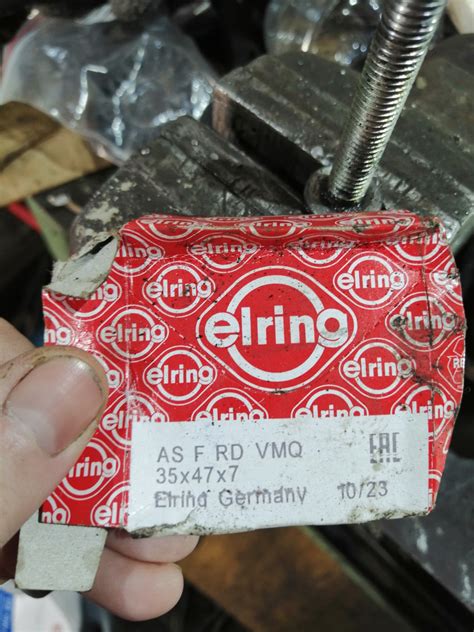 Сальник коленвала — Renault Kangoo (1G), 1,4 л, 2001 года | запчасти ...