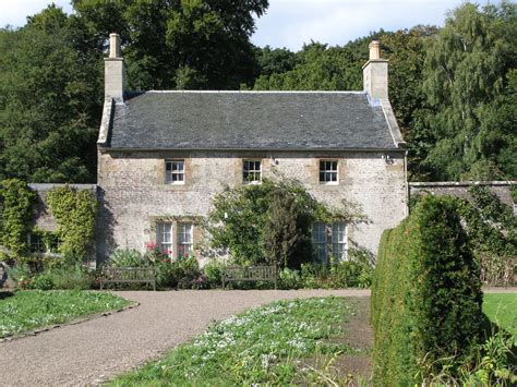 How to filter top rated Luxury Cottages in the UK