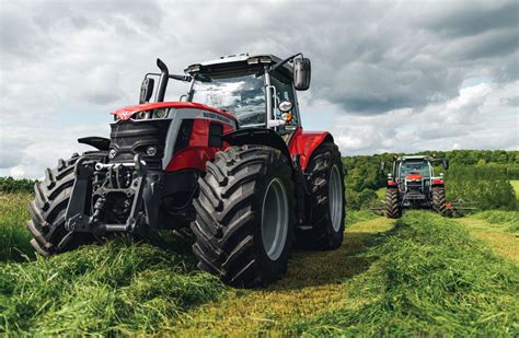 Massey Ferguson Mf S Series Introduces Era Of Smarter Utility Tractors