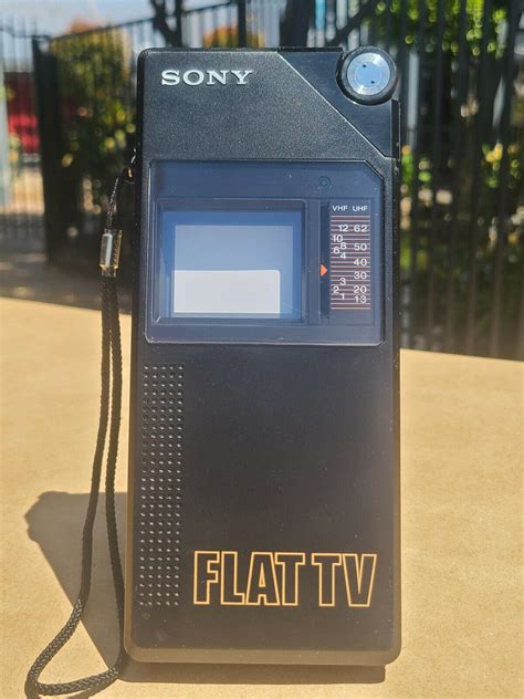 UPDATED! RARE!!! 1982 Sony FD-200 Flat TV (1st Watchman) Portable - WORKING! | #3844410785