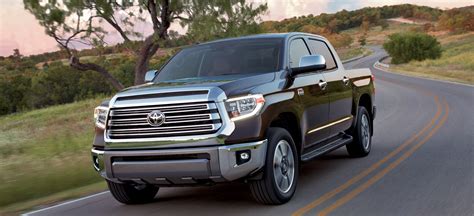 What are the features of the 2018 Toyota Tundra? | Johnstons Toyota