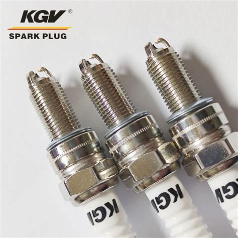 3 Electrode Motorcycle Iridium Spark Plug Ab8r31 CPR8eix For Ignition