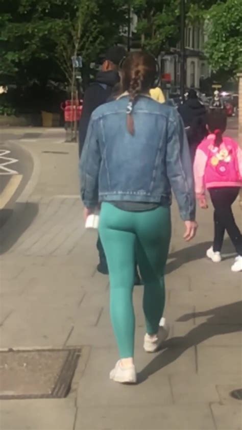 FIT BRUNETTE BRIGHT COLOURED PANTS ThisVid