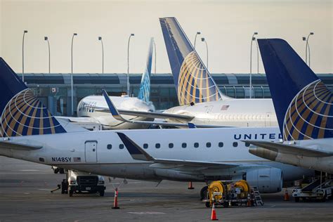 Us Faa Boosting Oversight Of United May Delay Airline Projects