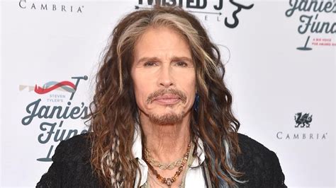 Steven Tyler Fue Oficialmente Acusado Por Un Caso De Abuso Sexual A Una