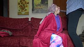 Turkish Muslim Maid Lets Boss Creampie Her Hairy Pussy To Get A Job In His Hotel XNXX