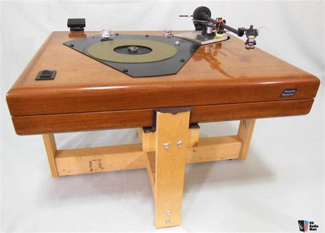 Acoustic Research AR ES1 Belt Drive Turntable S N OS 01118 Photo