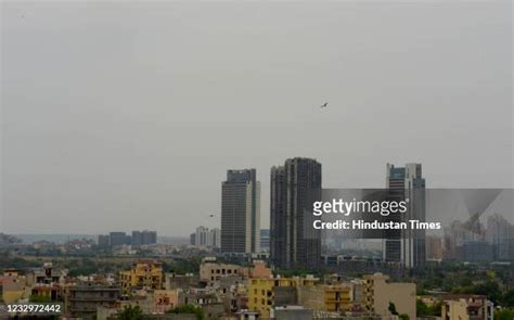 Gurgaon City Skyline Photos and Premium High Res Pictures - Getty Images