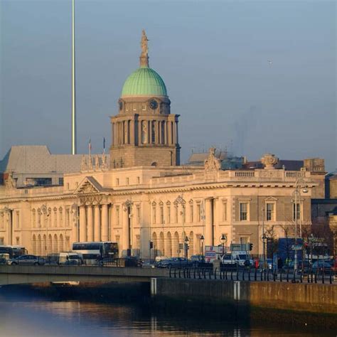 Top 10 BREATHTAKINGLY BEAUTIFUL buildings in Ireland