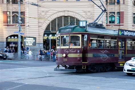 Melbourne City Vintage Tram at Flinders Street Editorial Photo - Image ...