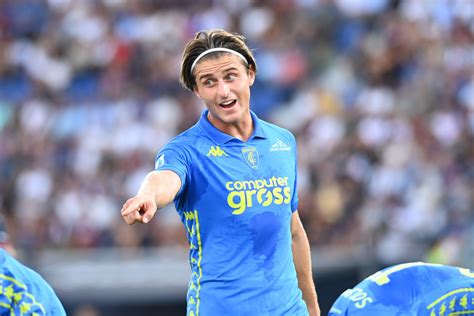 Colombo Ed Esposito In Gol LEmpoli Passa A Cagliari