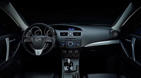 Новая Mazda 3 - характеристики, комплектации, фото, видео, обзор