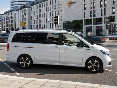 Mercedes-Benz EQV EQV 300 Extralang - Preis Anfragen | DriveK