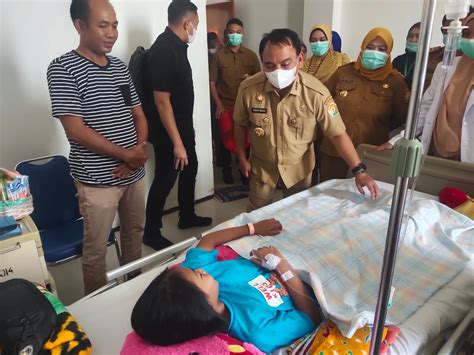 Waspada Kasus Dbd Meningkat Pj Gubernur Sambangi Pasien Di Rsud