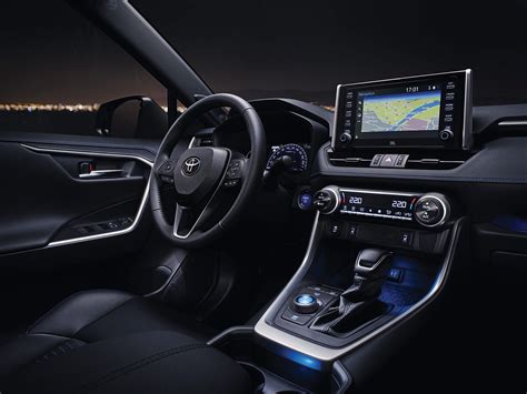 toyota rav plug  hybrid mixes hot hatch pace  prius piety