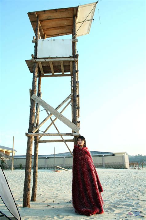 Hit x Hot 国模毛毛人体私拍套图 Page