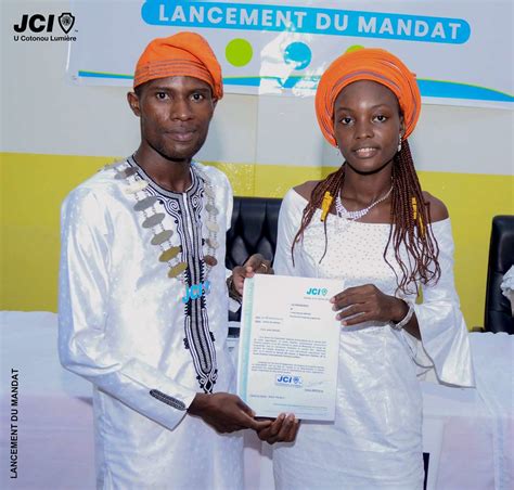 J 39 LANCEMENT DU MANDAT JCI U COTONOU LUMIERE JCI U Cotonou