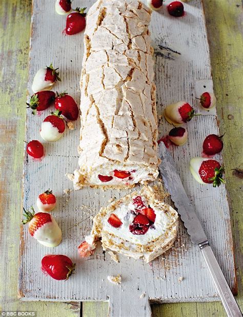 Raspberry Roulade Recipe Mary Berry Raspberry