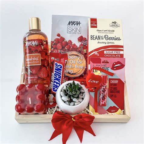 Shop Birthday T Hamper For Girlfriend Angroos