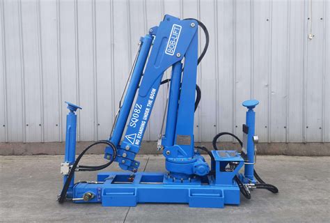 11 Best Pick-Up Truck Bed Hoist Ideas - BobLift Crane