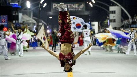 Carnival fever seizes Brazil as parades, block parties kick off | CNN ...