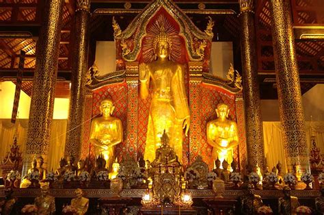 Wat Chedi Luang, “The temple of the Great Stupa”