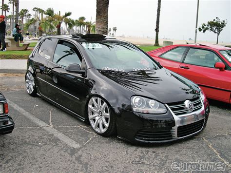 Black Mk5 with Bentley wheels | VW Golf Tuning