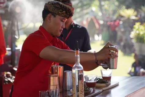 Pdip Bali Gelar Lomba Mixology Arak Bali Dan Flair Bartending Bali