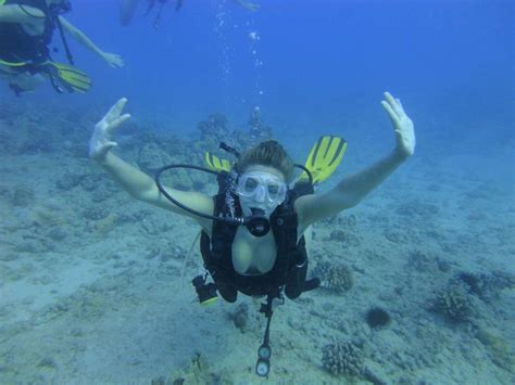 Scuba Diving in Hawaii