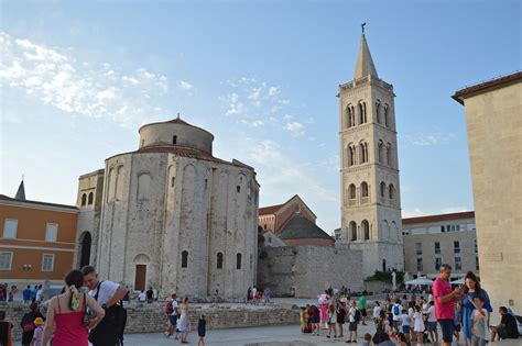 Zara La Chiesa Di San Donato E Il Campanile Della Cattedr Flickr