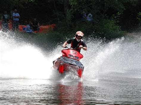 Snowmobiles In The Summer: Water Skip Events Attract Big Crowds ...