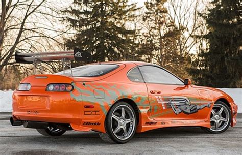 Toyota Supra Usado Por Paul Walker Em Velozes Furiosos Leiloado Por