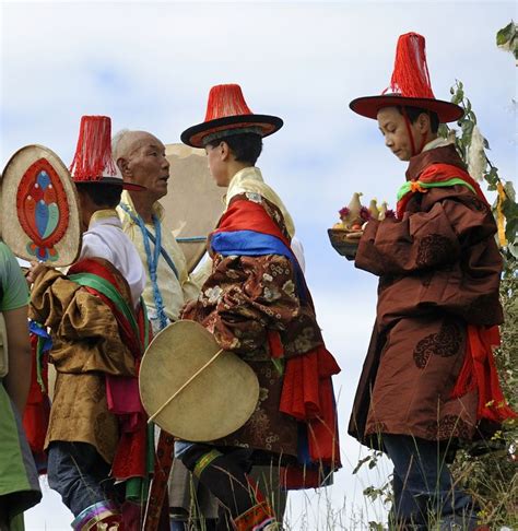 Flickrpe7yh1n Facing The Shaman Oracle Tibet 2012 Like